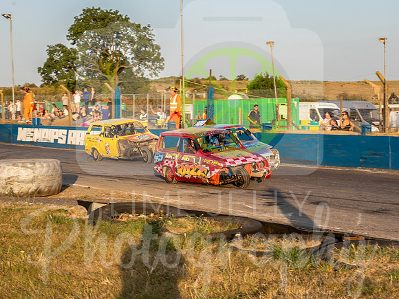 MR_MM_AUG26-1482399