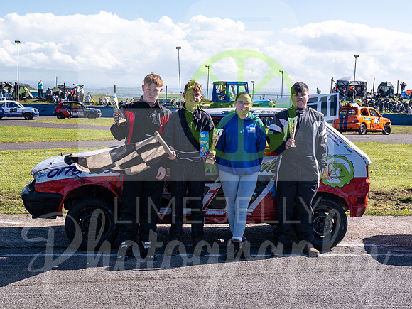 P1089136