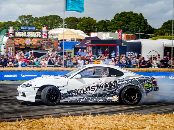 P1266399-Edit